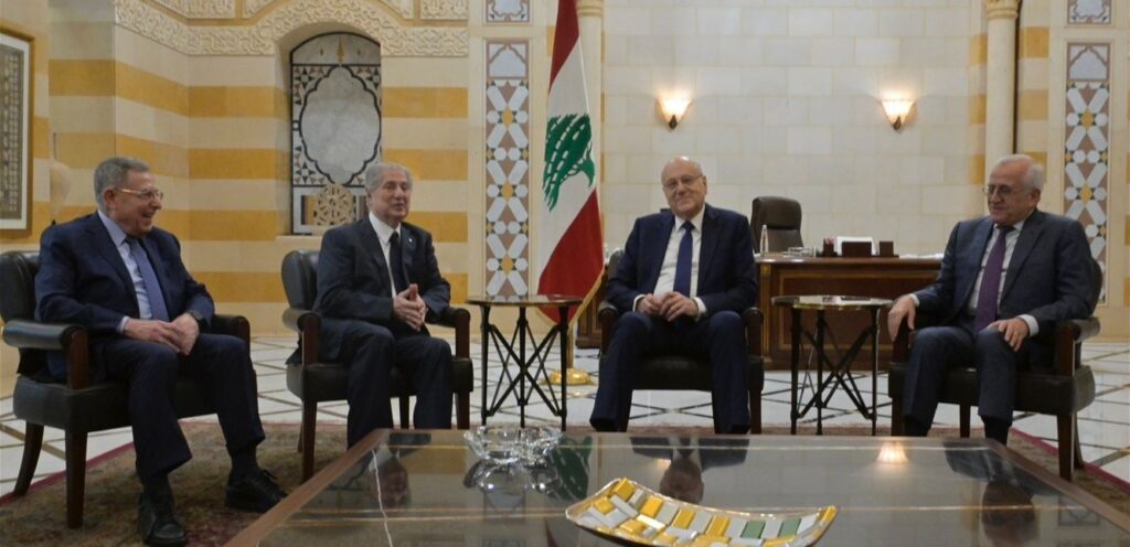“قلقون من خطورة كلام نعيم قاسم”.. بيان لرؤساء لبنان السابقين
