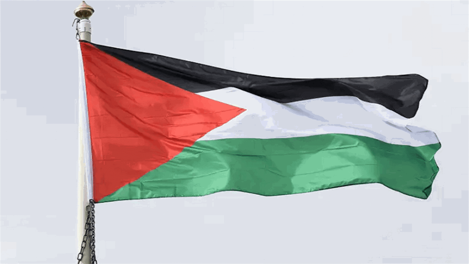 السلطة الفلسطينية تطالب واشنطن بـ”التراجع عن قرارها” في شأن عدم منح تأشيرات