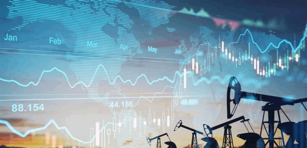 النفط يفتتح 2026 على تراجع