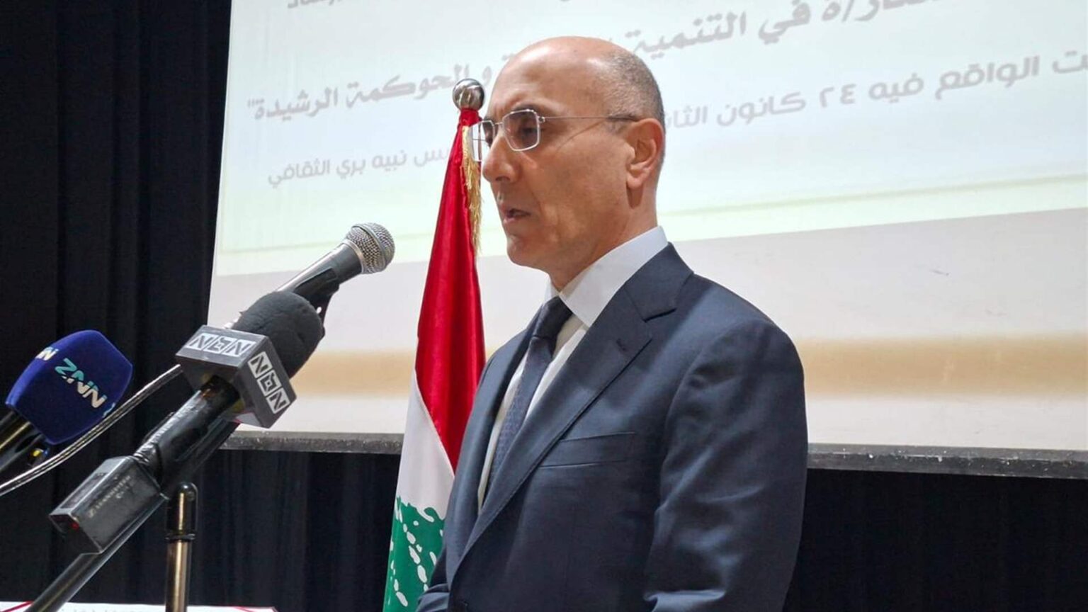 بعد ارتفاع الحوادث… تعميمٌ جديد من الحجار لضبط الفوضى المرورية