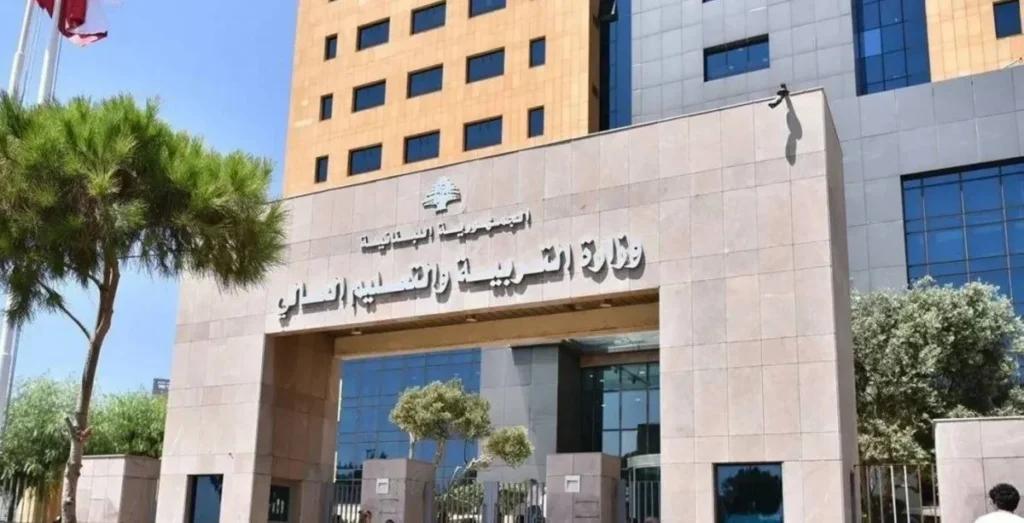 خطر المباني المتصدّعة في طرابلس يطال مدرستين… “التربية” تتحرّك