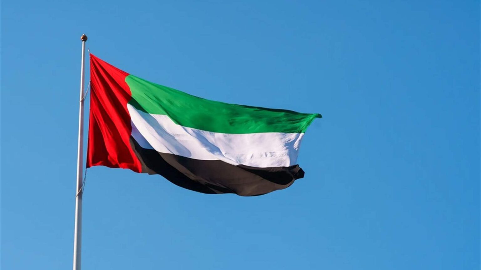 الإمارات تنتقد ضعف الدول الخليجية الحليفة في مواجهة إيران