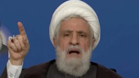 قاسم: التفاوض المباشر تنازل مجاني بلا ثمار… والعدو “يتكالب” علينا